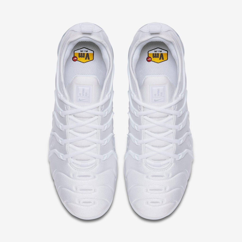 Nike Air VaporMax Plus “Triple White”